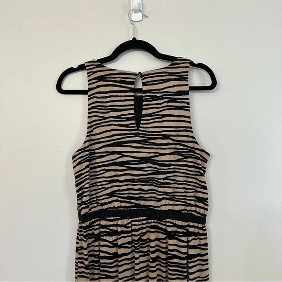 Ann Taylor LOFT Women’s Zebra Tan & Black Midi Sleeveless Dress Size M GUC - Picture 8 of 9